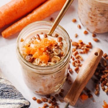 Carrot Cake Overnight Oats
