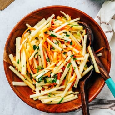 Kohlrabi Slaw